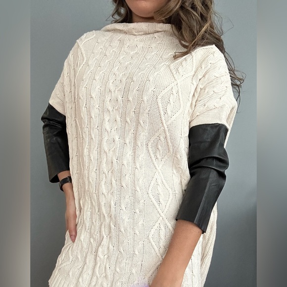 Guess leather/knit sweater - Picture 2 of 5